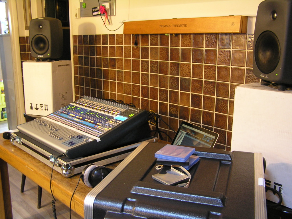 Opnameset in de keuken van het Bluesmoose Cafe