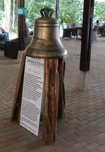 Berg en Dal - Klok in lobby